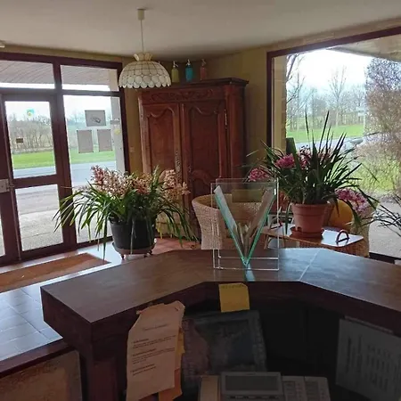 Andaine 2* La Ferte-Mace